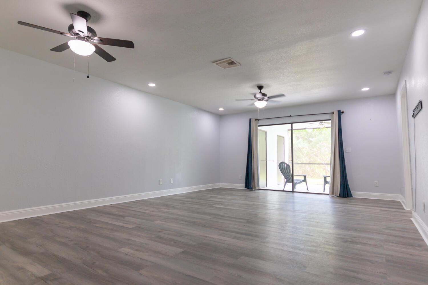 TRAILS AT ROYAL PALM BEACH CONDO - Residential