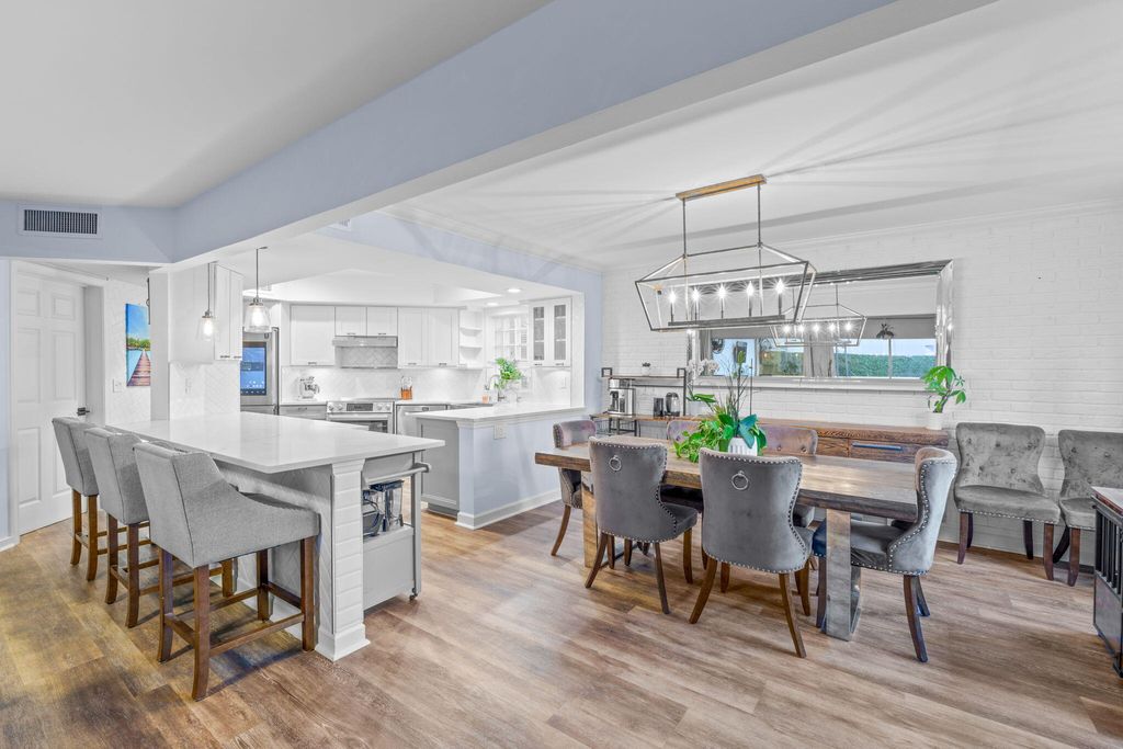 Photo of 11625 Winchester Drive #C, Palm Beach Gardens, FL 33410 (MLS # R11161027)