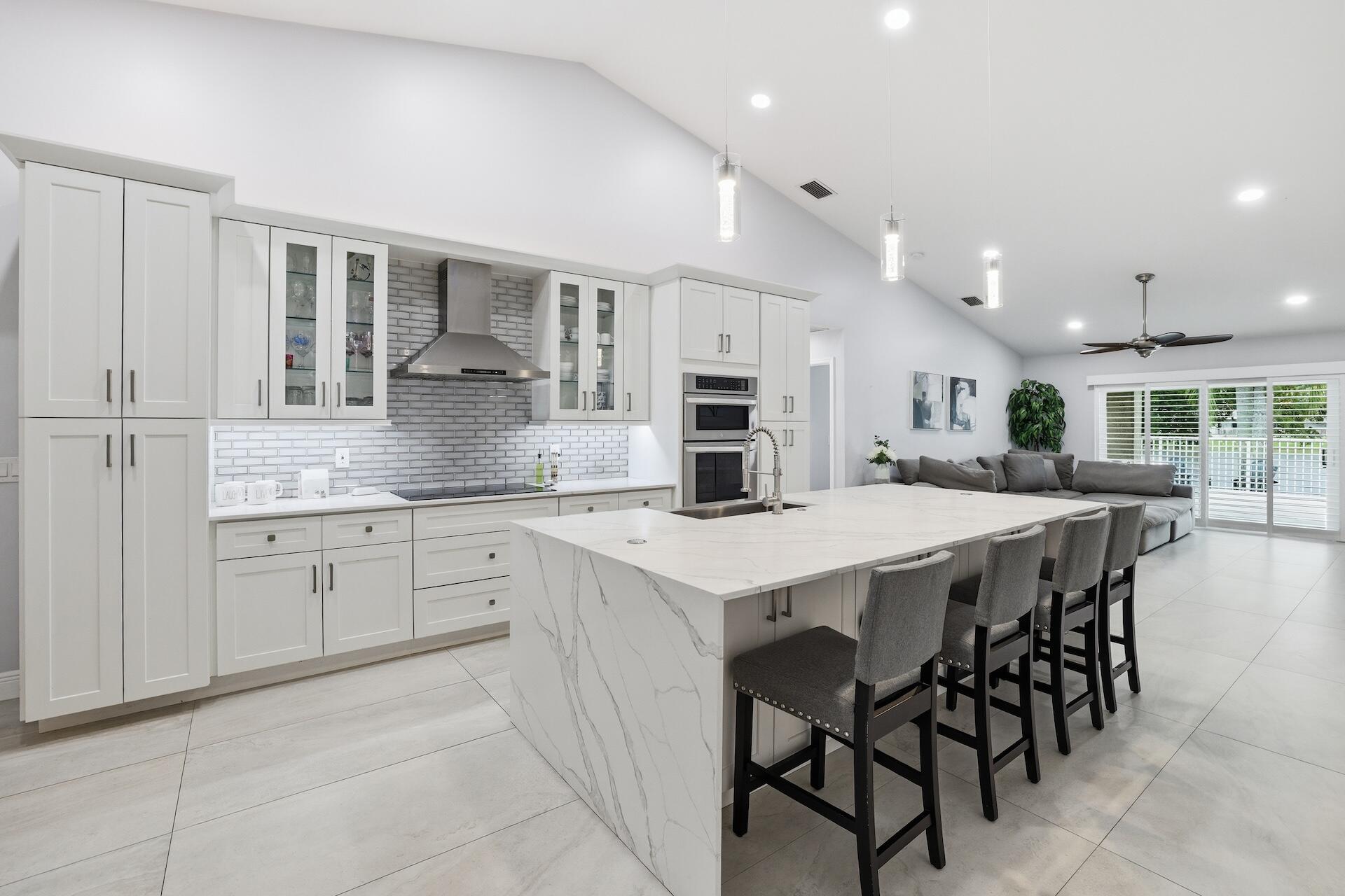 LAKE CHARLESTON PAR P AND U - Residential