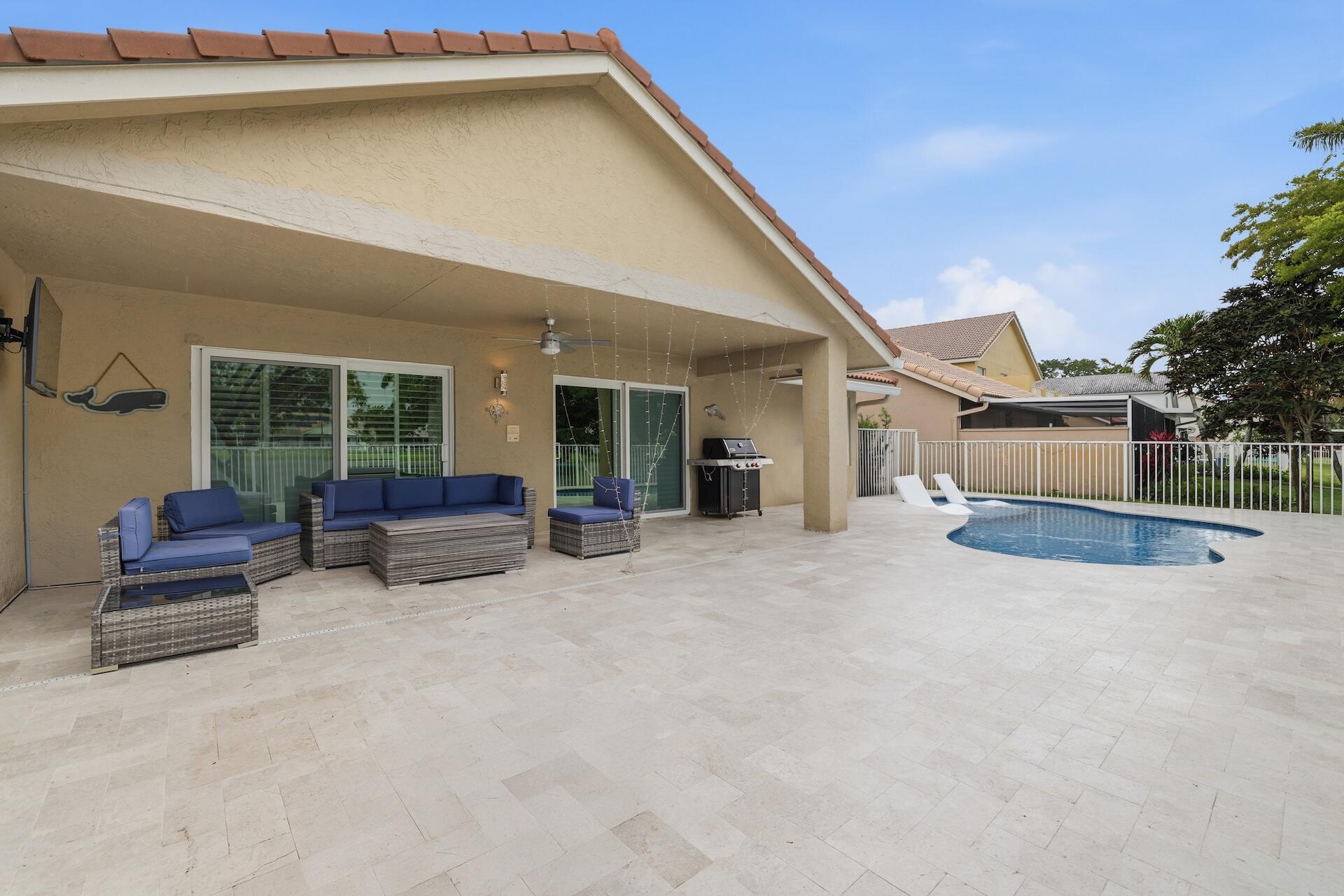 LAKE CHARLESTON PAR P AND U - Residential