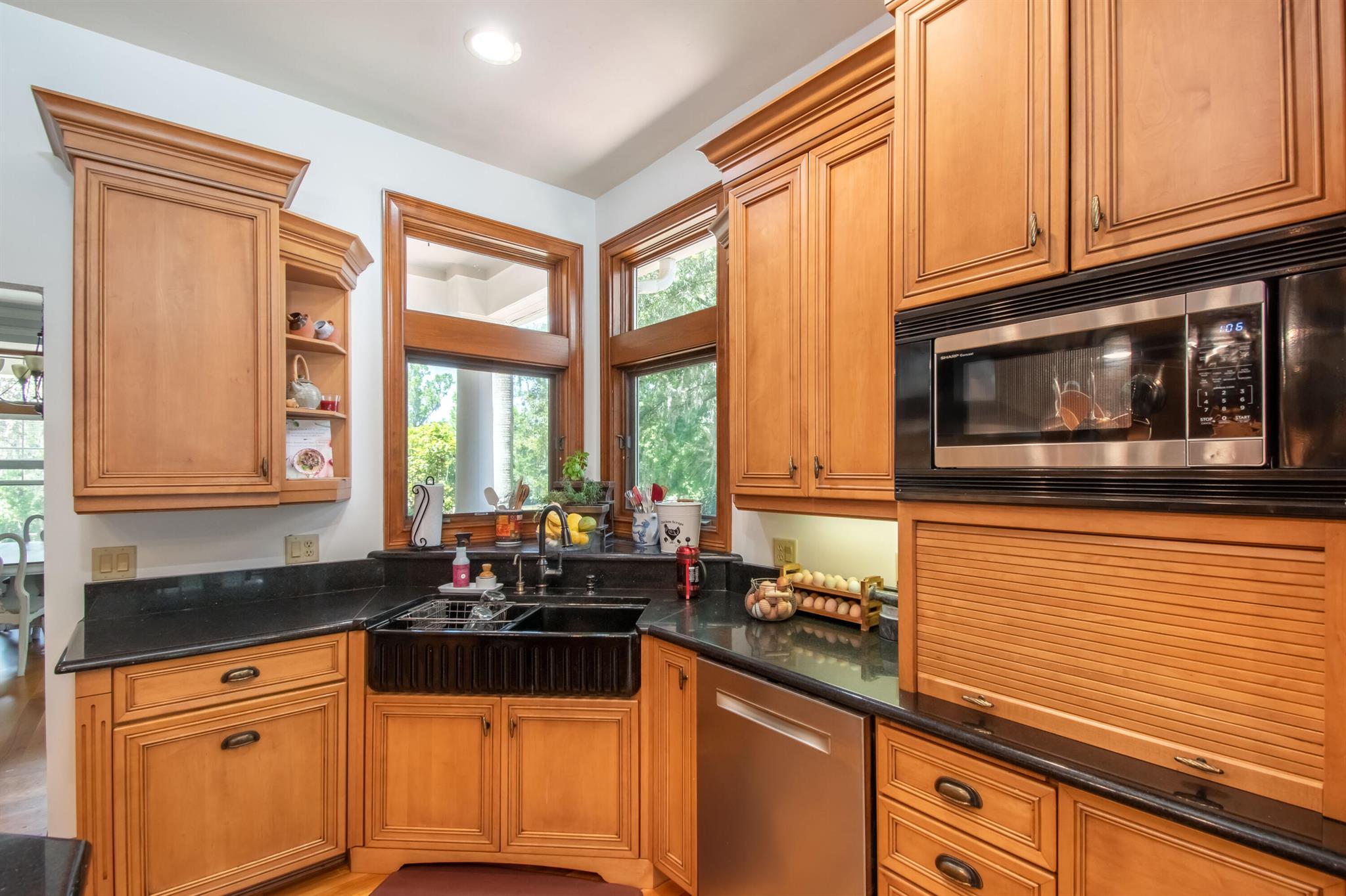 SANCTUARY OAKS - Residential