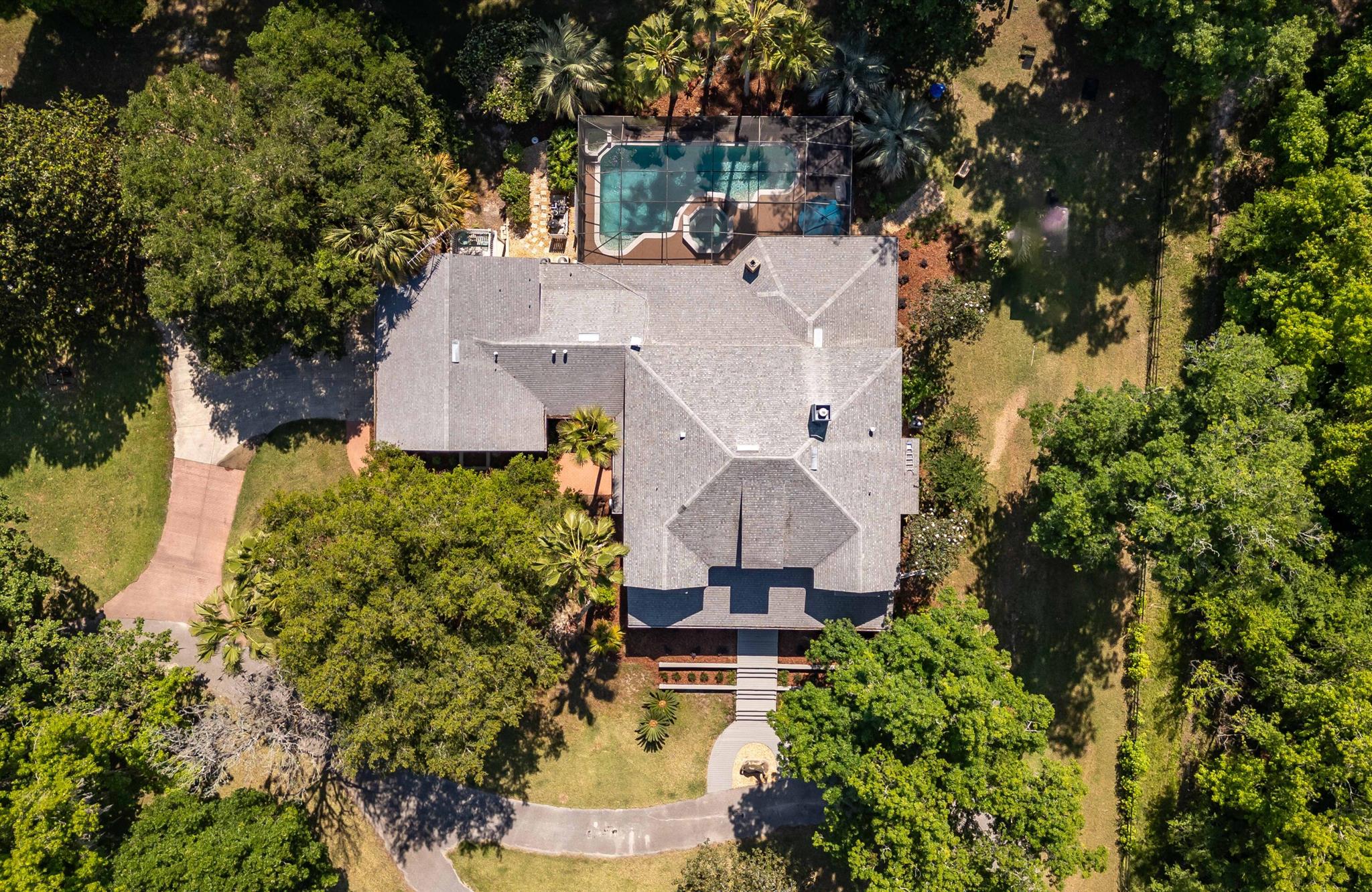 SANCTUARY OAKS - Residential