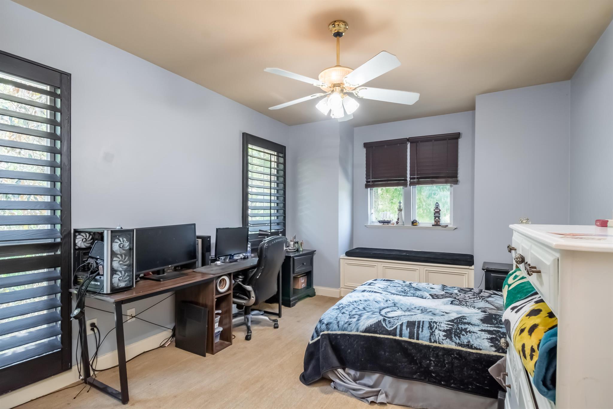 SANCTUARY OAKS - Residential