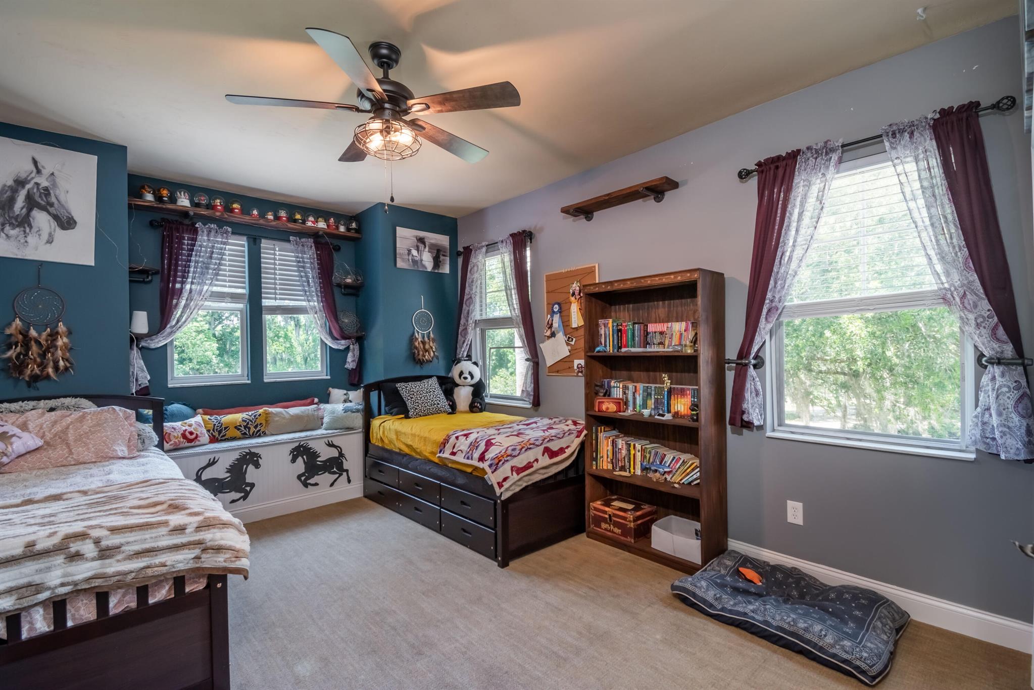 SANCTUARY OAKS - Residential