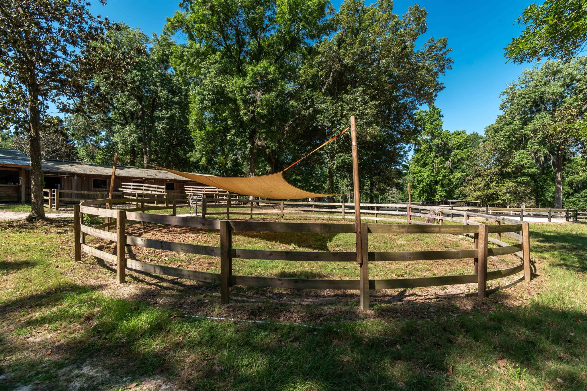 SANCTUARY OAKS - Residential