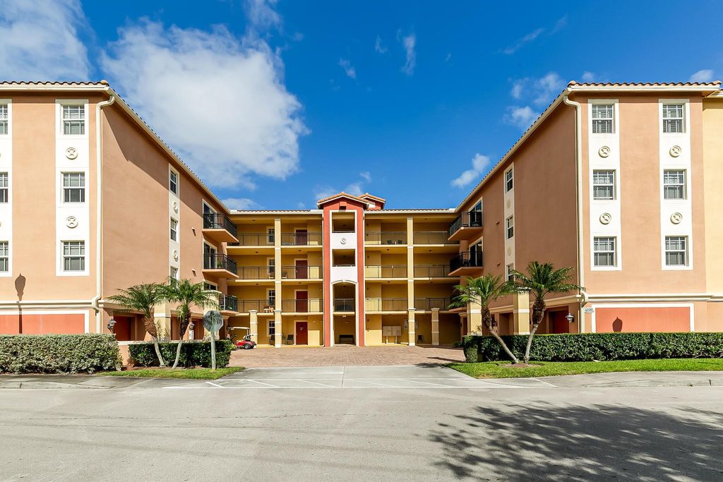 Photo of 4190 Gator Greens Way #Ph-2, Fort Pierce, FL 34982 (MLS # R10958288)