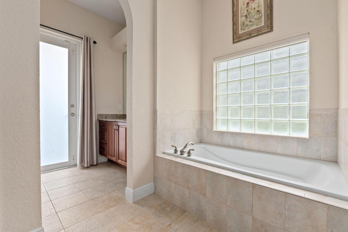 MONTE CARLO COUNTRY CLUB UNIT 2 - Residential