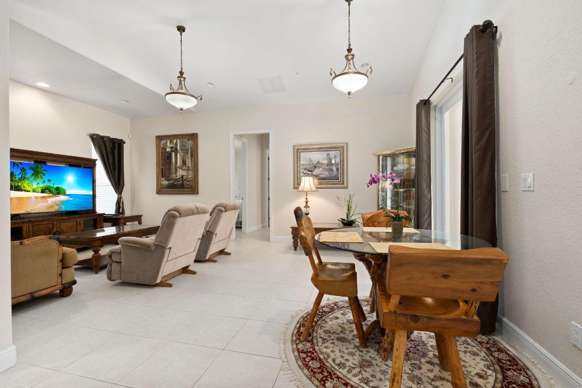 MONTE CARLO COUNTRY CLUB UNIT 2 - Residential