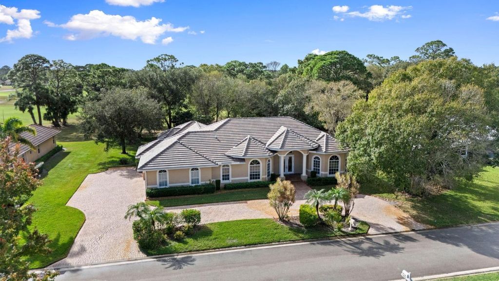 Photo of 9523 Shadow Lane, Fort Pierce, FL 34951 (MLS # R11150329)