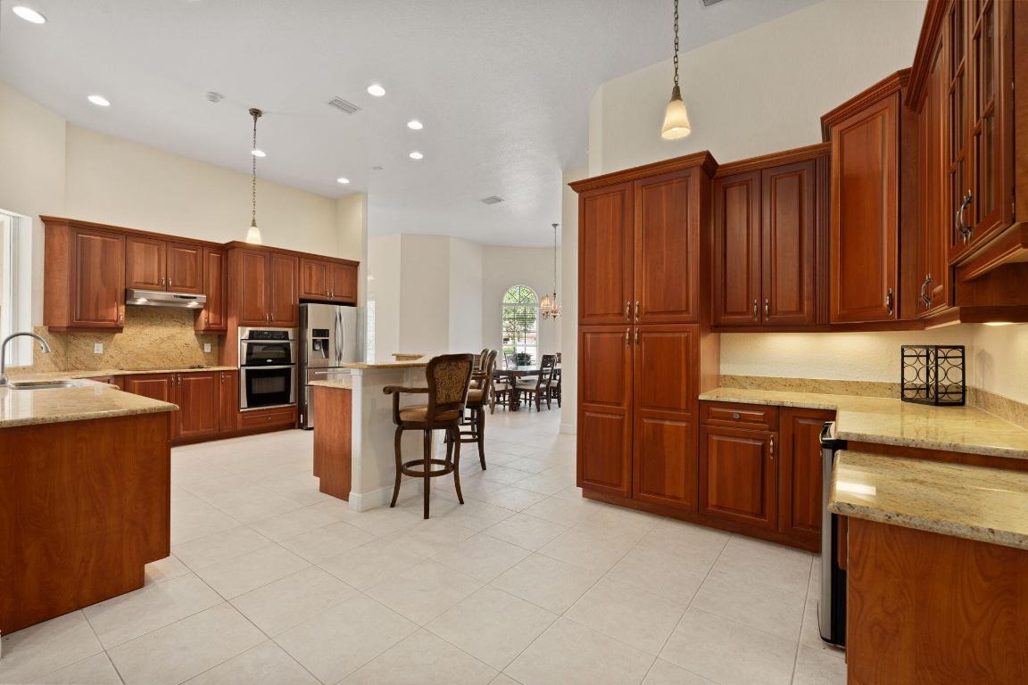 MONTE CARLO COUNTRY CLUB UNIT 2 - Residential