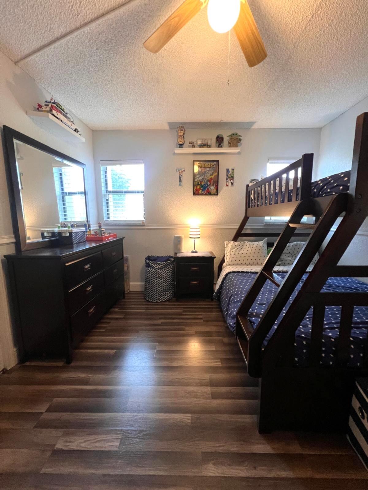 SUN COUNTRY CONDO - Residential