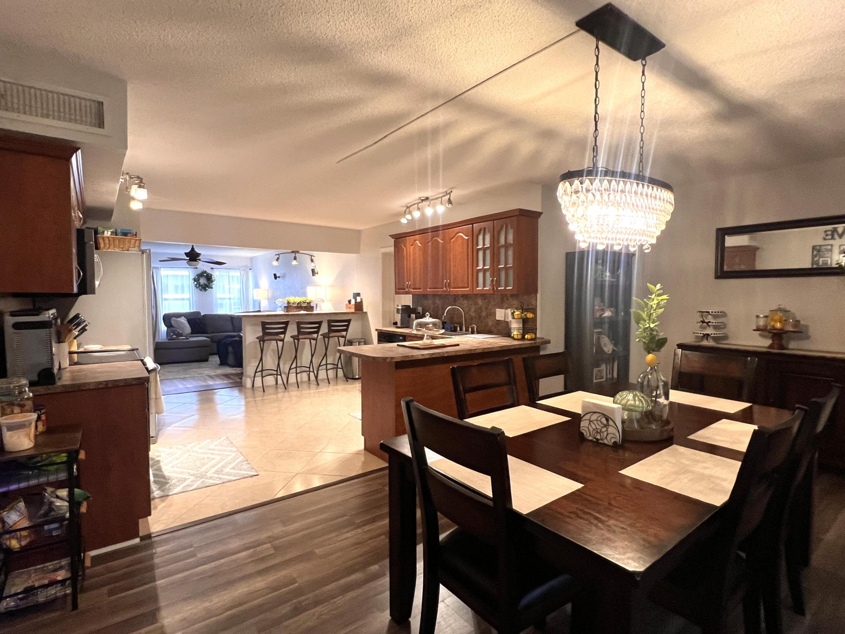 SUN COUNTRY CONDO - Residential