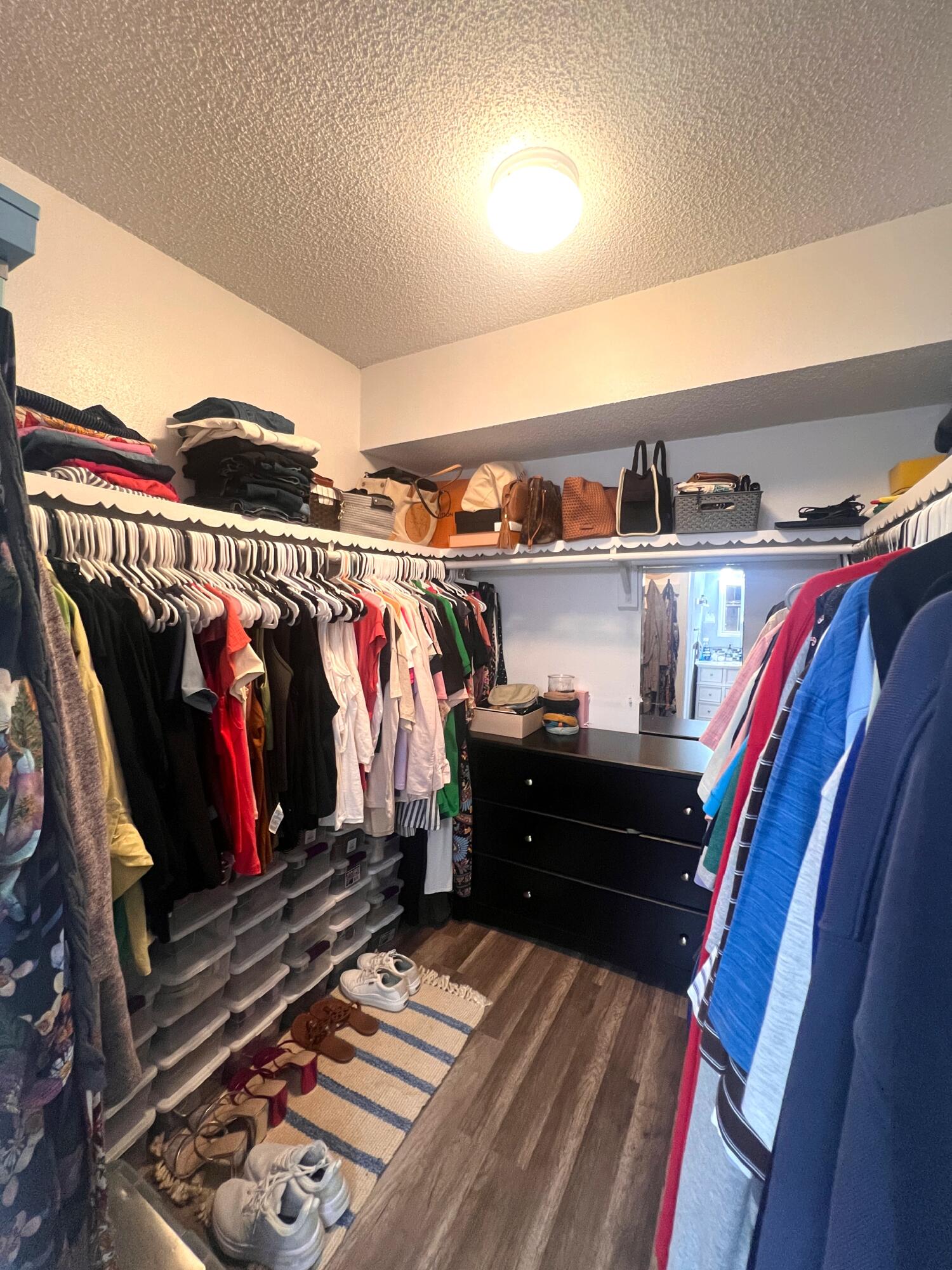 SUN COUNTRY CONDO - Residential