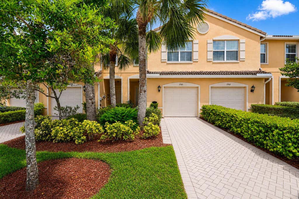 Photo of 5765 Monterra Club Drive, Lake Worth, FL 33463 (MLS # B26042490)