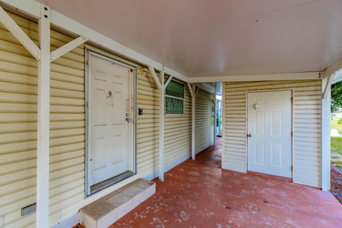 A home in Port St Lucie