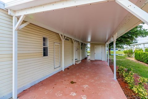 A home in Port St Lucie