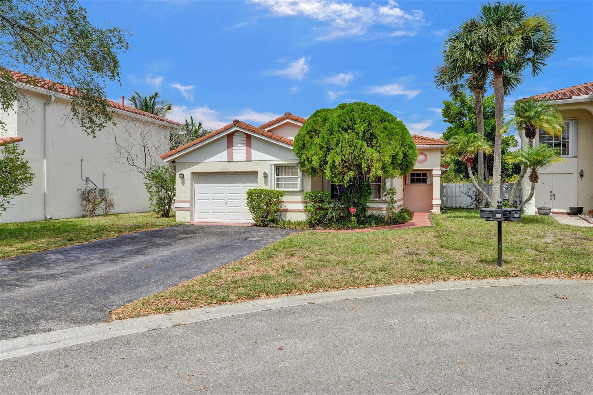 Sawgrass Plantation 152-4 - Residential