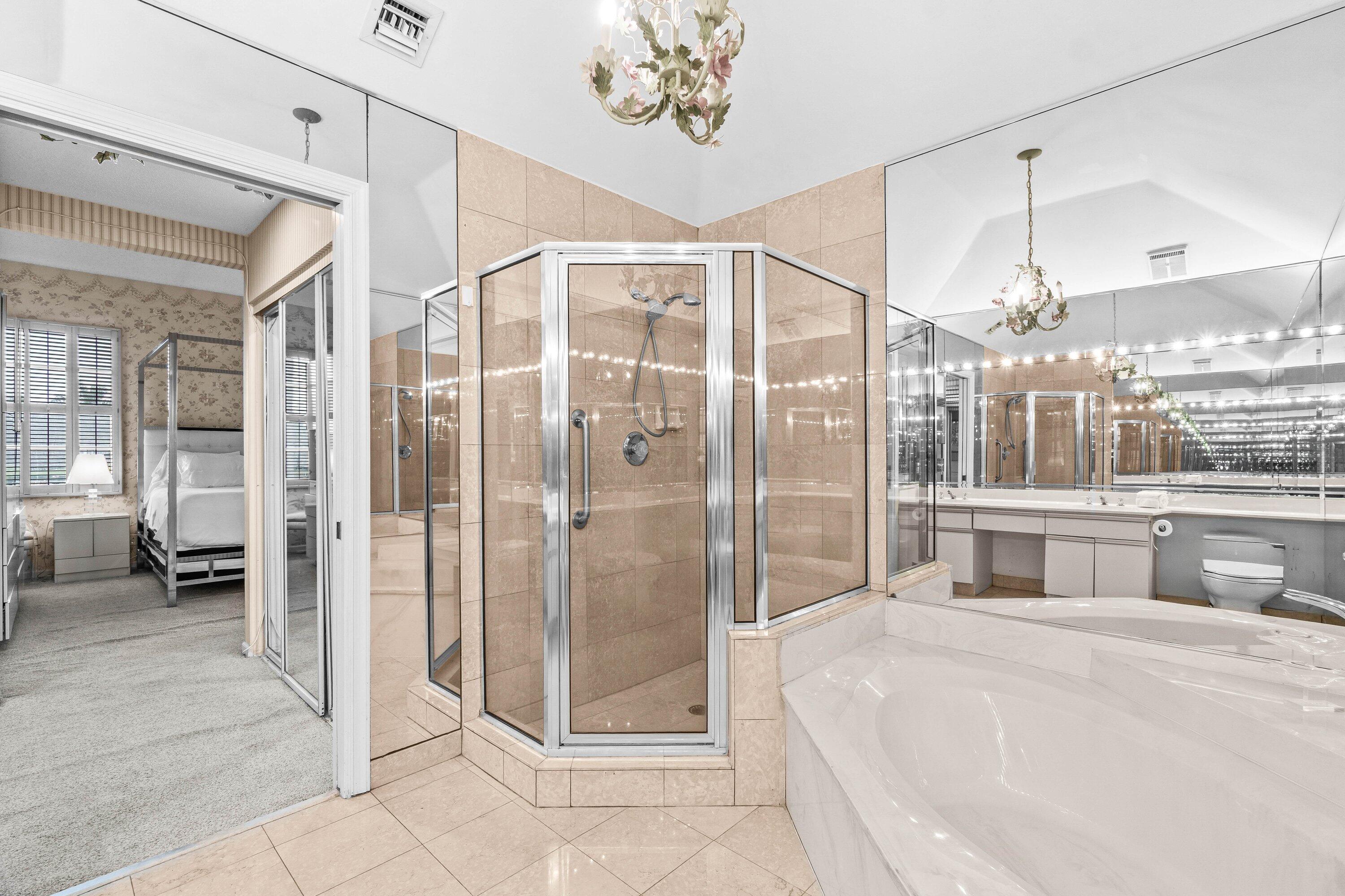 CATALINA / POLO CLUB - Residential