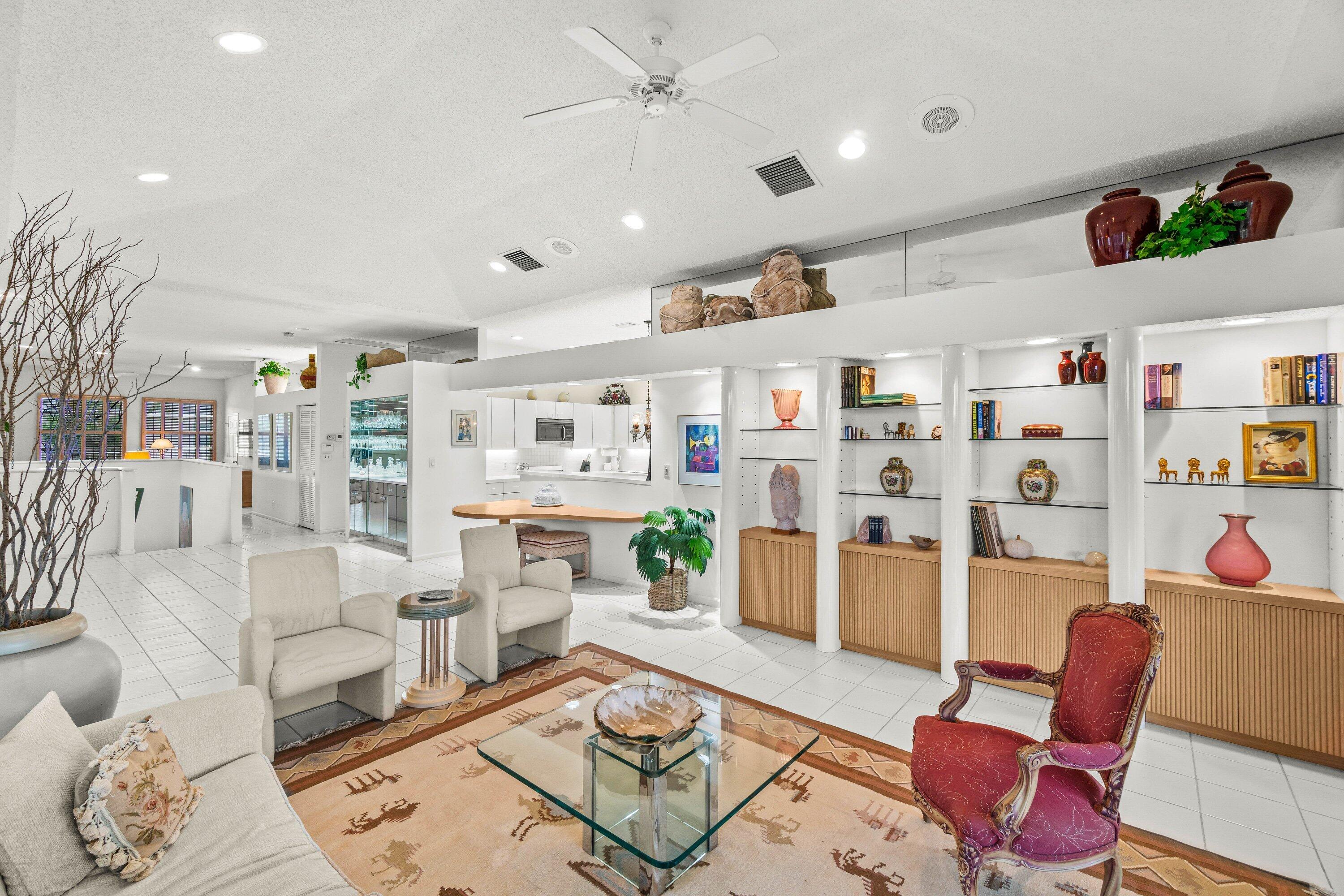 CATALINA / POLO CLUB - Residential