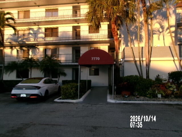 7770 Tahiti Lane 208