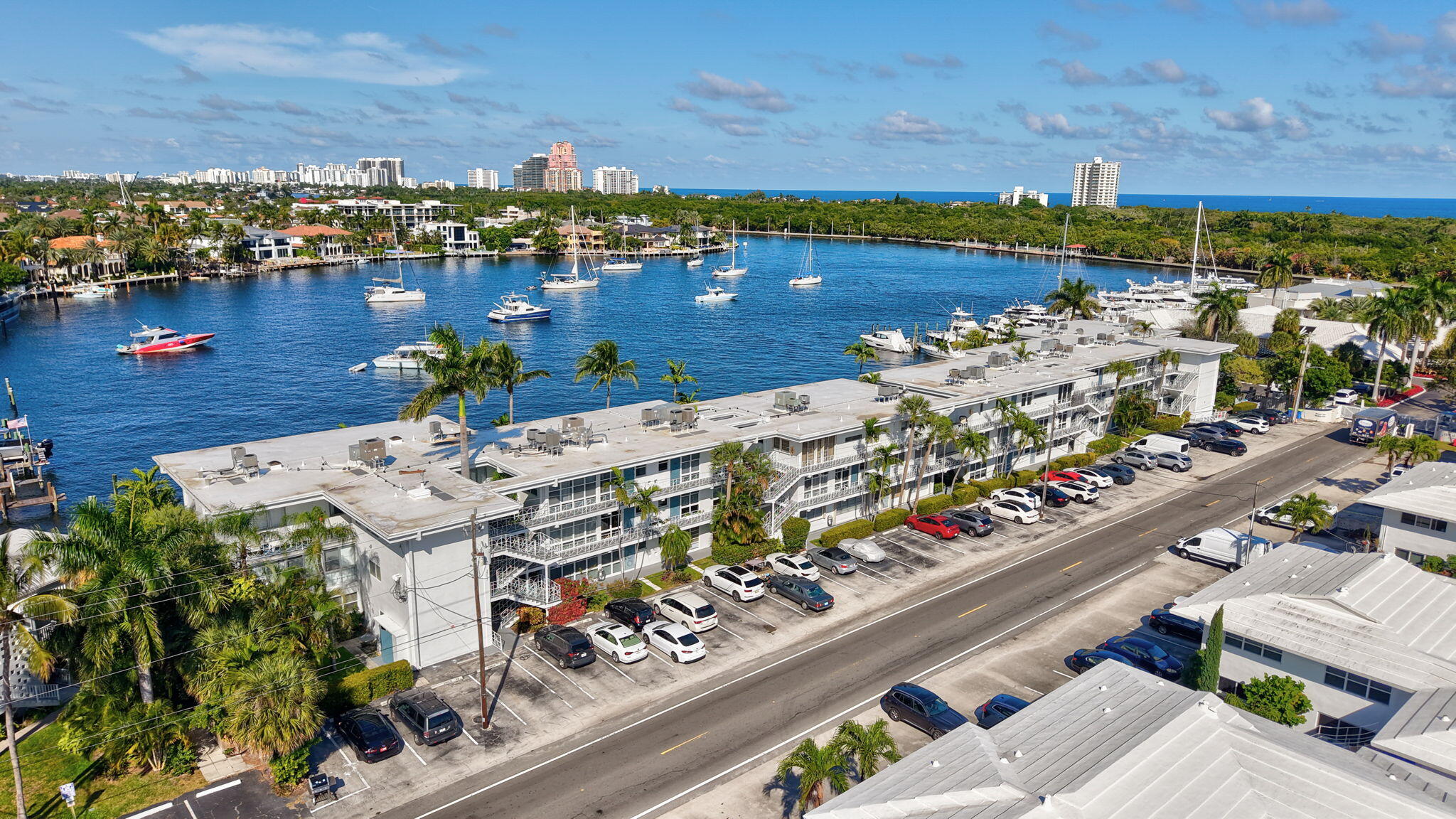 SUNRISE BAY CLUB CO-OP - Residential