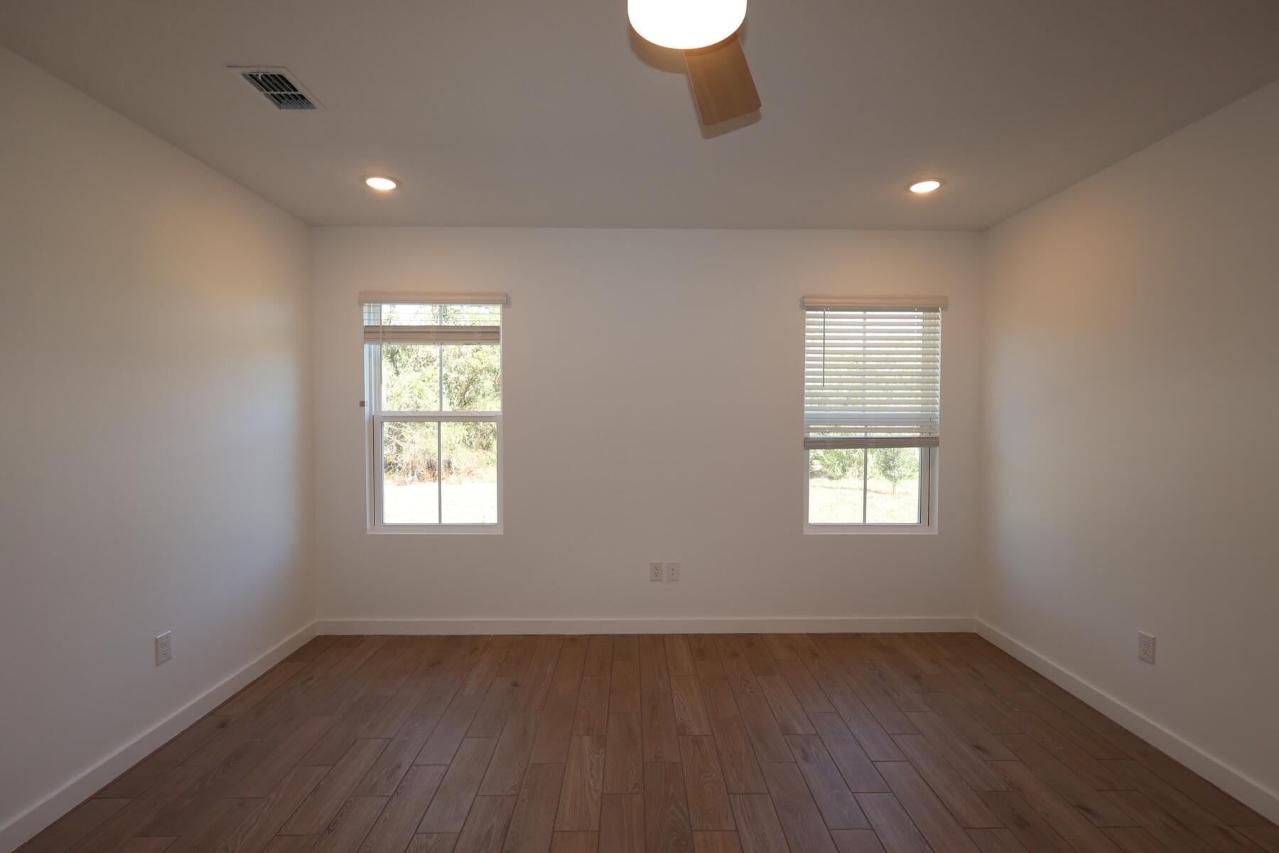 PORT MALABAR  UNIT 24 - Residential