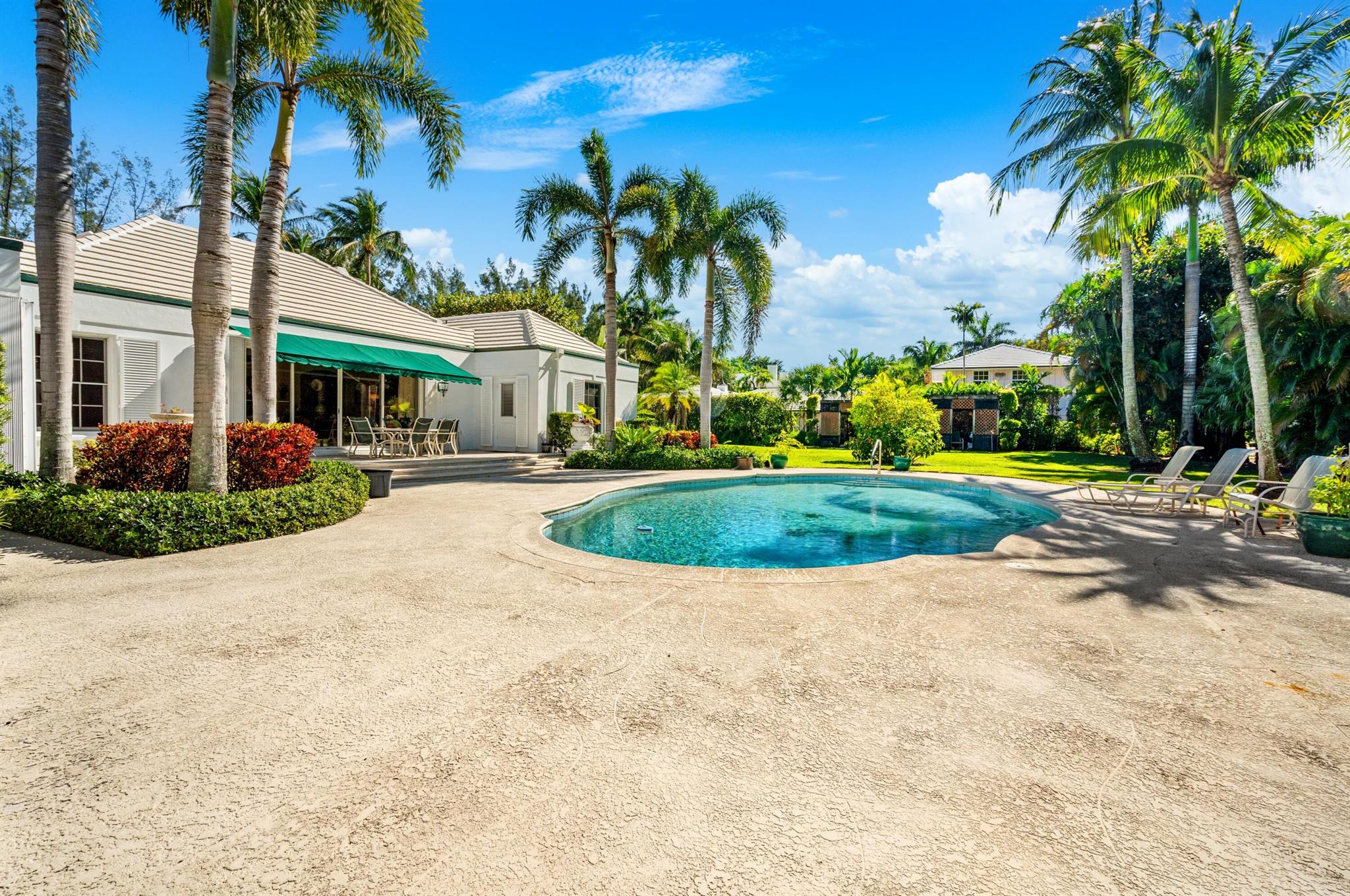 GULFSTREAM PROPERTIES - Residential