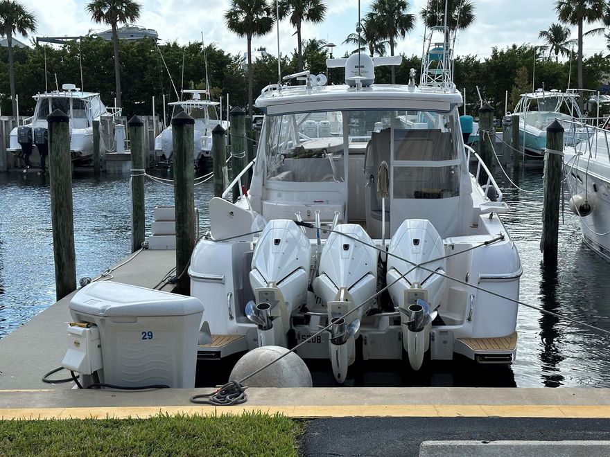 55' x 17.11' Deepwater Boat Slip located in Soverel Habour Marina, a full service (safe harbour marina) located on the northeast corner of PGA Blvd. and Prosperity Farms Road. Located between Jupiter Inlet and Palm Beach Inlet, adjacent to the Intracoastal Waterway in a no wake zone.  No fixed bridges to the ocean.  The marina offers electric, water, Wifi, pump out at boat, showers, parking and 24 hour security.  No lifts allowed.  (THIS DOCK SLIP IS ONLY AVAILABLE WITH THE PURCHASE OF 17 MARINA GARDENS DR. MLS# RX-10932729   NOT SOLD SEPERATELY.  Located behind Carmines Restaurant, Riverhouse Restaurant, FireFin Grill Seafood Restaurant, Yacht Brokers and shops.