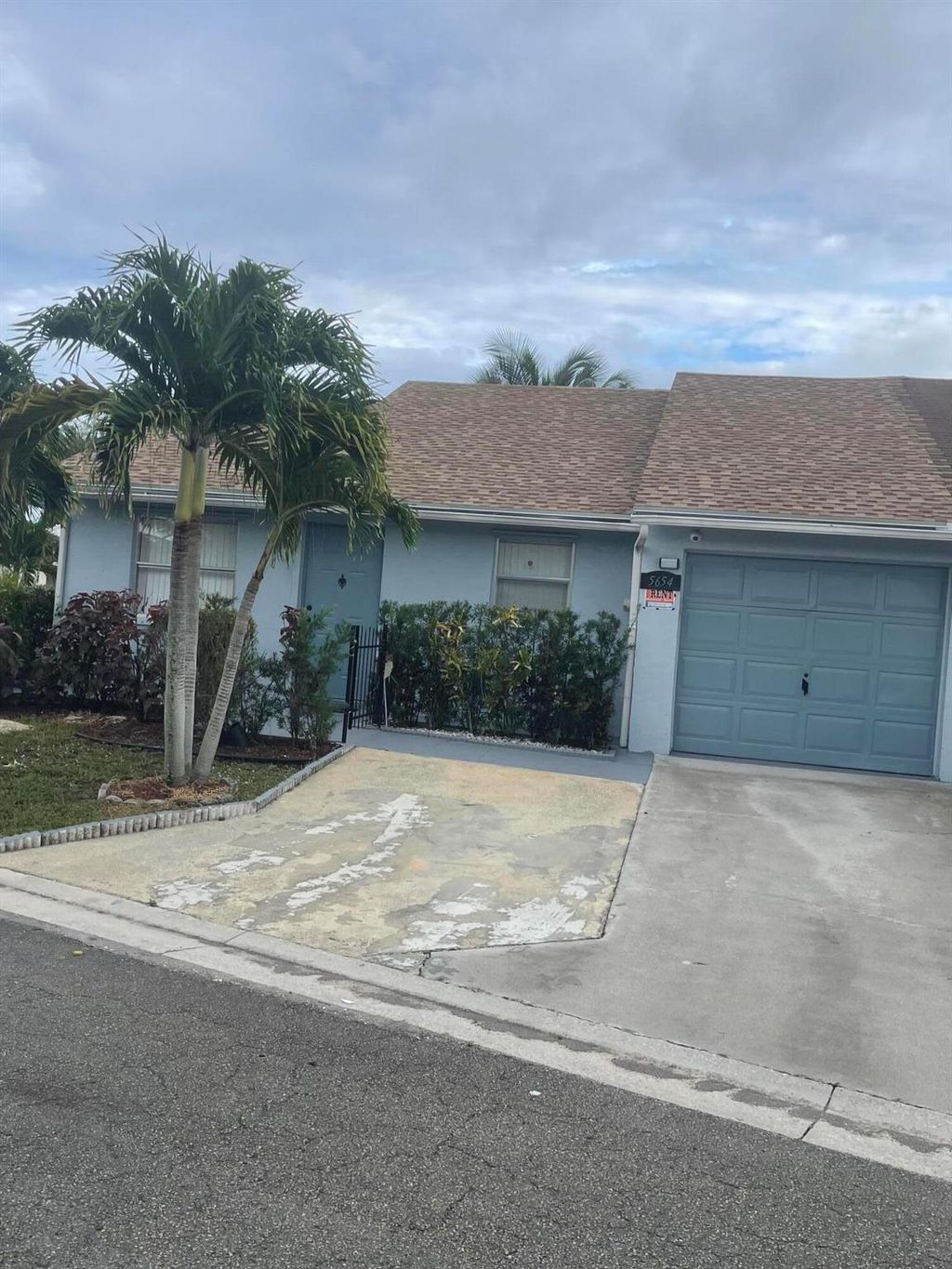 Photo of 5654 Barnstead Circle, Lake Worth, FL 33463 (MLS # R11149088)