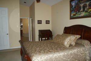 Isola Bella/Villages of W - Residential