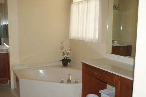 Isola Bella/Villages of W - Residential