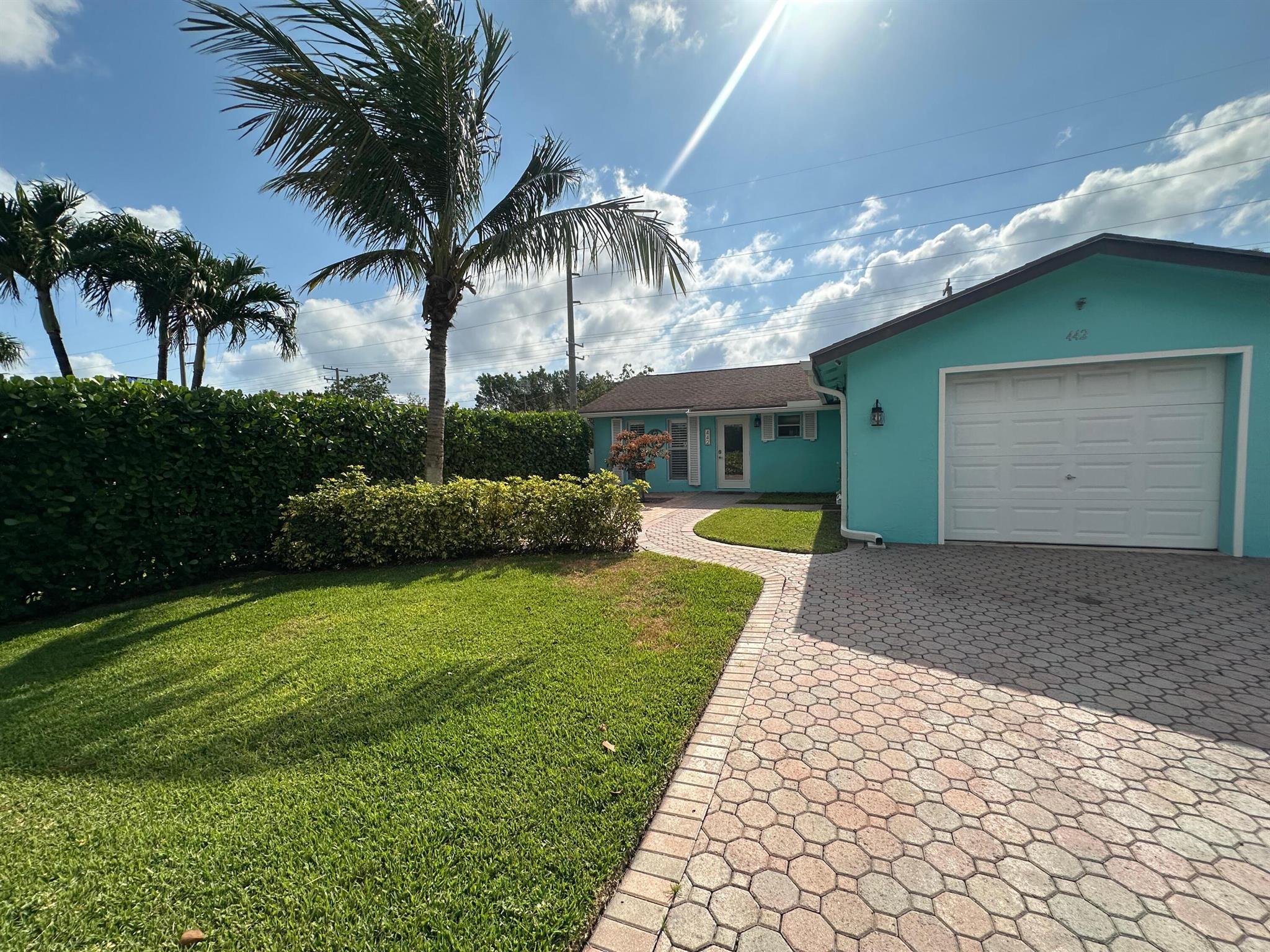 442 Griswold Drive