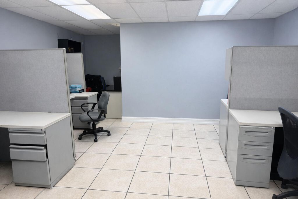 Photo of 4560 Us Highway 1, Vero Beach, FL 32967 (MLS # R11163538)