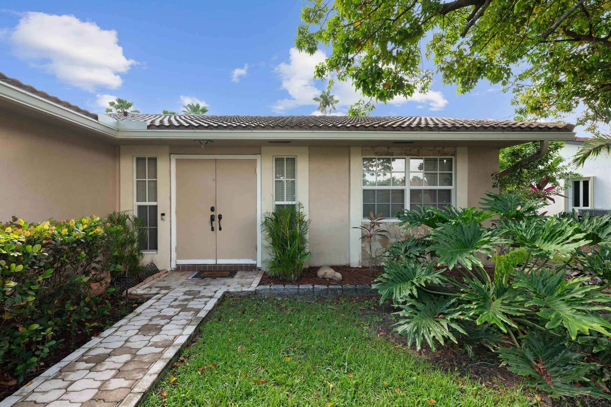 4011 NW 115th Avenue
