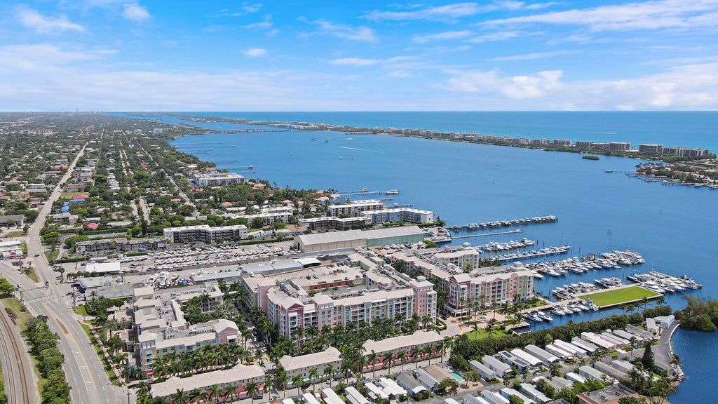 Photo of 804 E Windward Way #712, Lantana, FL 33462 (MLS # R11046163)