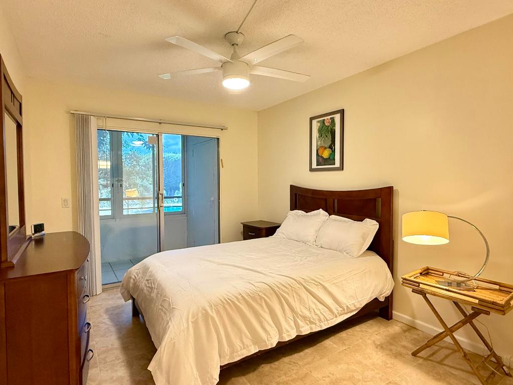 DORSET AT CENTURY VILLAGE CONDO - Residential Lease