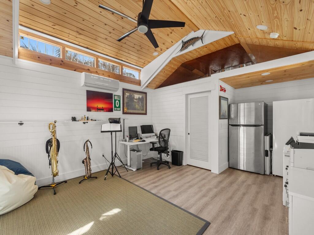 VERO BEACH HIGHLANDS - Residential