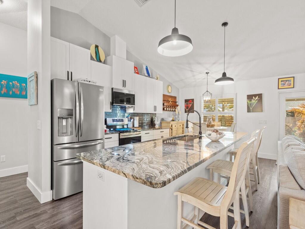 VERO BEACH HIGHLANDS - Residential