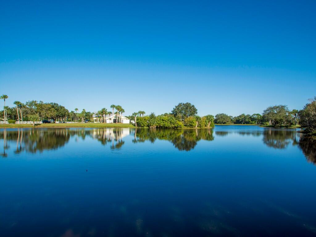 VERO BEACH HIGHLANDS - Residential