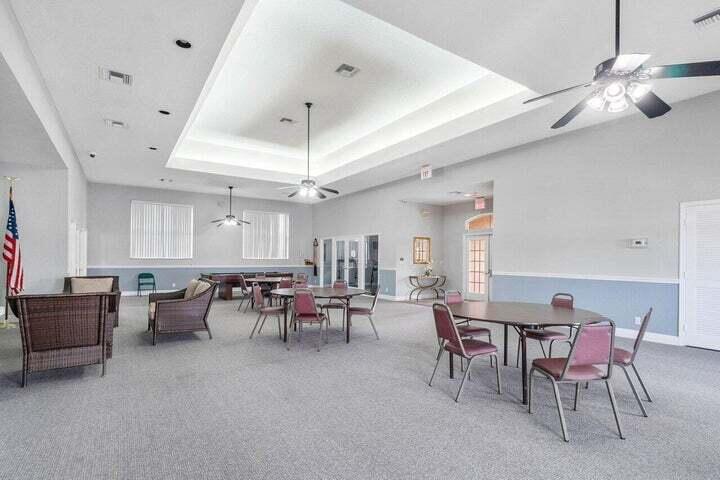 TROPICAL LAKES PH 2 - Residential