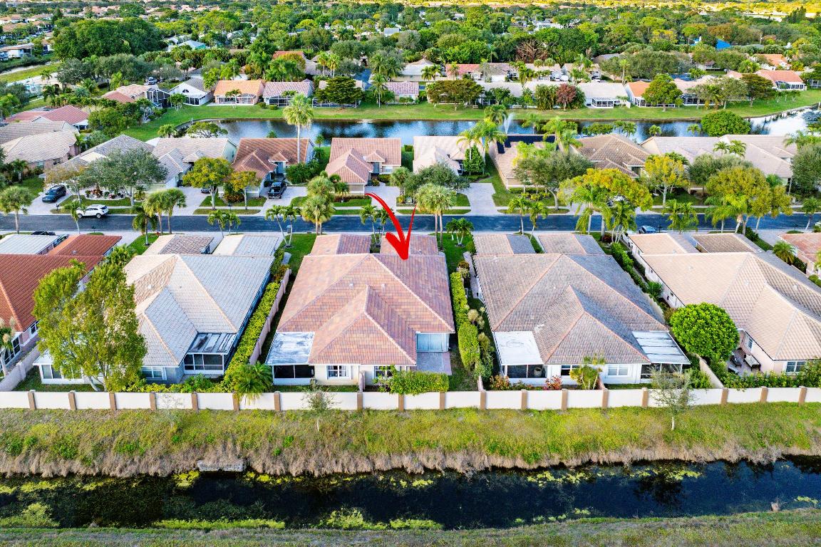 TROPICAL LAKES PH 2 - Residential