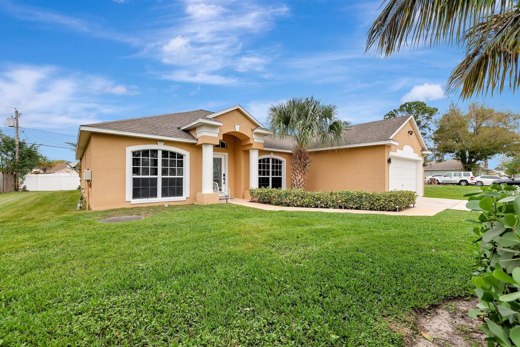 Photo of 1053 SW Jennifer Terrace, Port Saint Lucie, FL 34953 (MLS # R10951739)