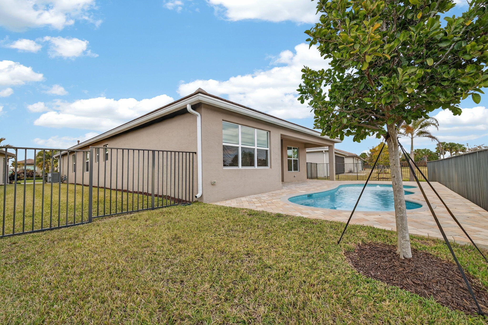 RIVERLAND PARCEL C - PLAT TEN REPLAT - Residential