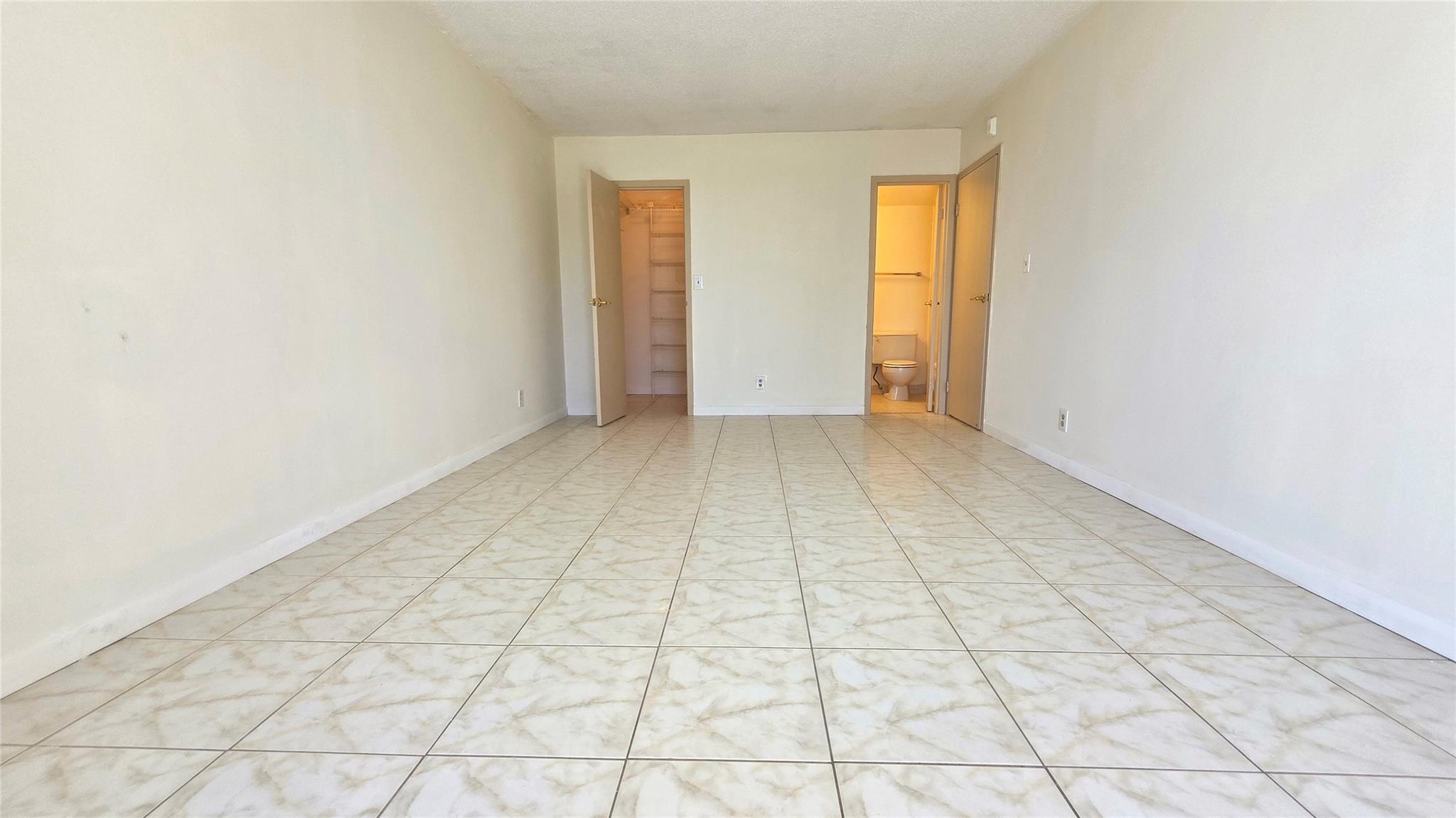 DESOTO PARK NORTH CONDO - Residential Lease
