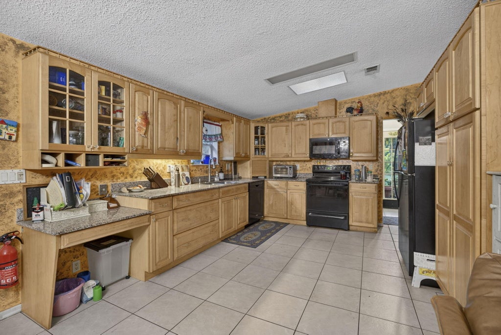 Photo of 15182 Steffen Lane, Loxahatchee Groves, FL 33470 (MLS # B26061078)
