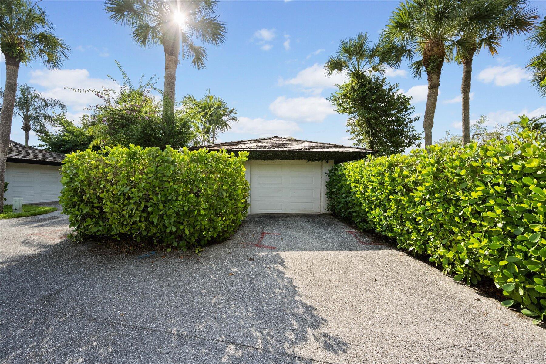 PEBBLEWOOD PH 3 OF PALM B - Residential