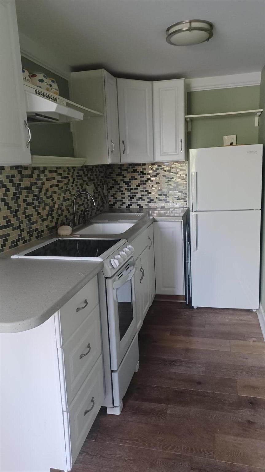 GULFSTREAM CONDO - Residential Lease