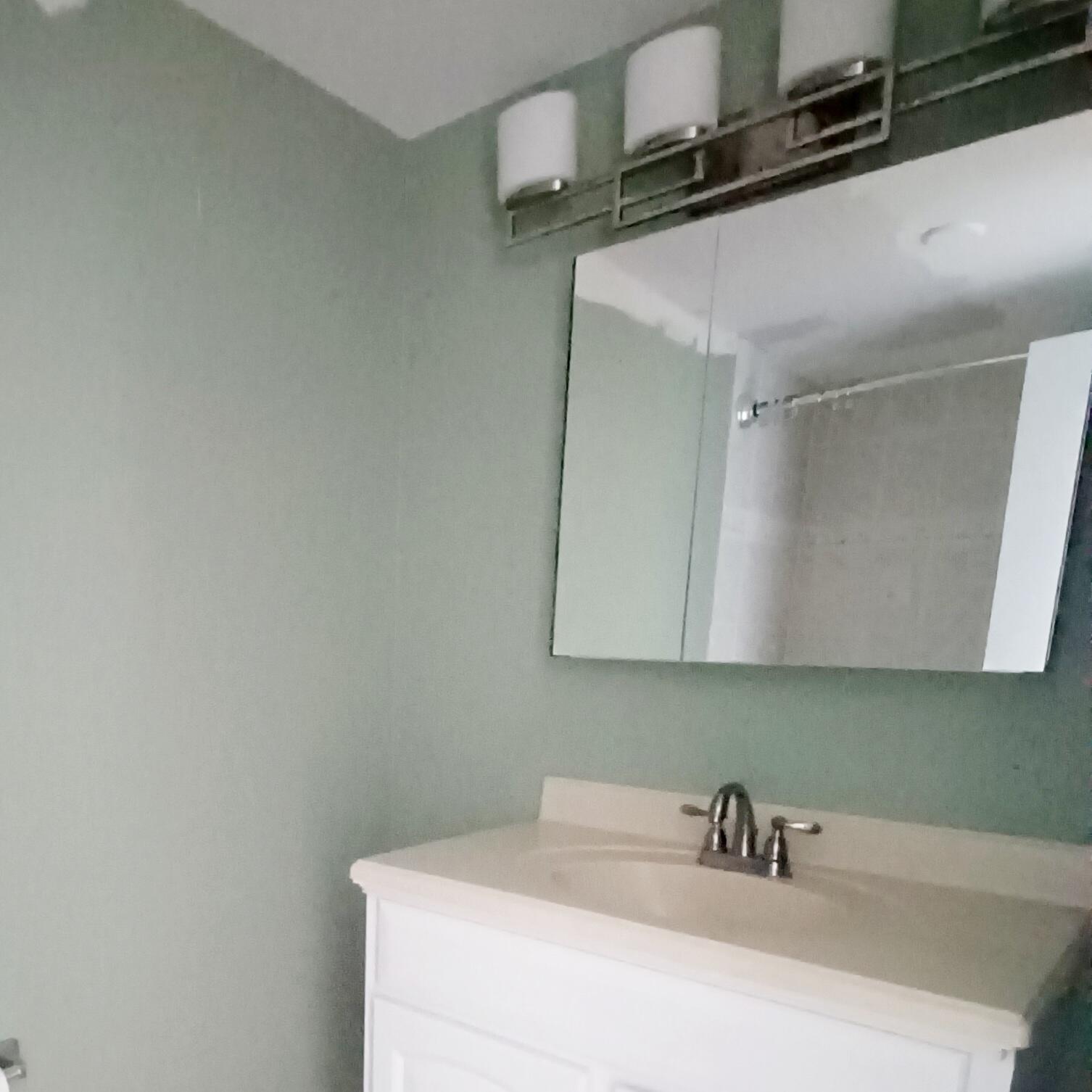 GULFSTREAM CONDO - Residential Lease