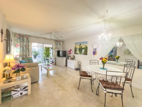 Tiny photo for 2534 Garden Drive S #207, Lake Worth, FL 33461 (MLS # R11152927)