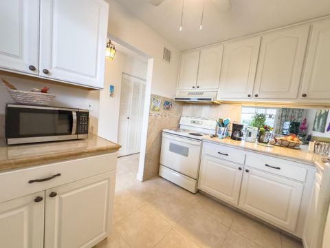 Tiny photo for 2534 Garden Drive S #207, Lake Worth, FL 33461 (MLS # R11152927)